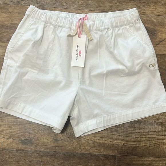 Vineyard Vines white pull on shorts size large 14 - Picture 1 of 6
